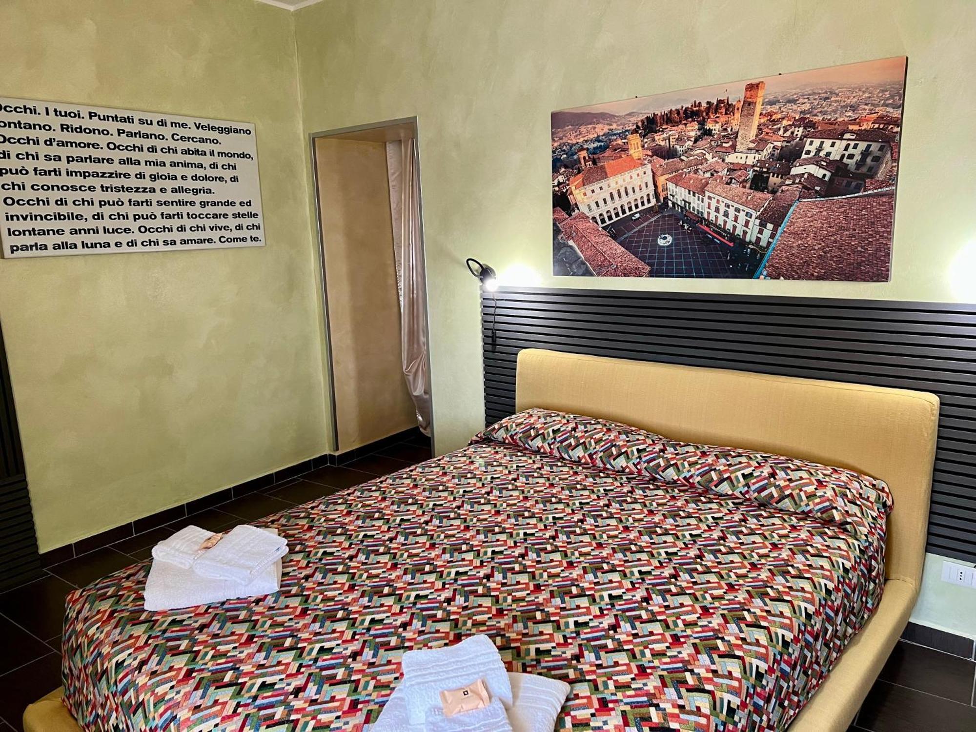 Dimora Del Riccio Hotel Бергамо Екстериор снимка